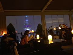 -FLAIR顶层餐厅酒吧(浦东丽思卡尔顿酒店)