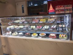 面包甜点陈列柜-85度C(生甜甜圈研究工坊·上海局门店)