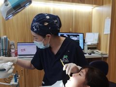 -上海仁爱医院口腔科 · 种植