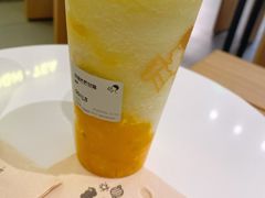 -喜茶(杭州滨江宝龙店)
