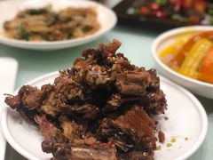 -皇城根·烤鸭·鱼头·家常菜(欧亚大观乐活城店)