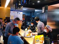 -麦当劳(新王府井店)