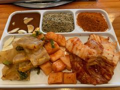 -7年8班朝鲜族非遗美食(三钢里店)