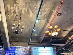 -巴四老城区炭火蛙锅(张江店)