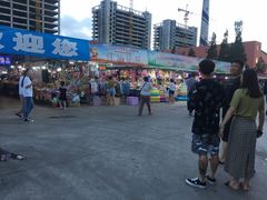 -大学城夜市