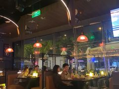 -MARU玛露音乐餐厅(大学路店)