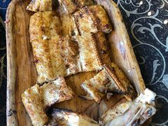-乡村馕坑肉·烧烤·新疆菜·本地人更爱吃(阿勒泰首店)