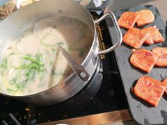 -捞王锅物料理(上海世茂广场店)