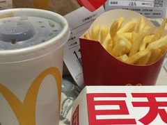 -麦当劳(光新乐购店)