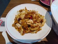 酸菜炒铬楂-祥福村