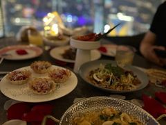 -Hi City·城市之巅