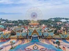 -七彩云南欢乐世界