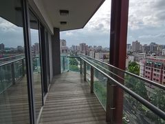 -佛山岭南天地康得思酒店