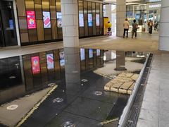 -浦江城市生活广场(江月路店)