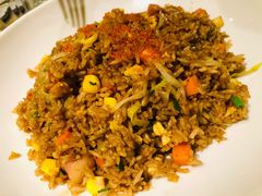 蟹籽猪颈肉炒饭-卡朋西餐(扬名广场店)