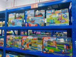 -逝水玩具折扣店