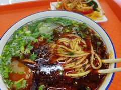 -陆元丰·兰州纯汤牛肉面(自强西路店)