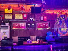 -喜鹊音乐酒馆(西街店)