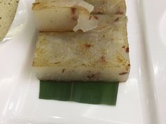 腊味香煎萝卜糕-名点一号·精致茶点·手工制作(宝华店)