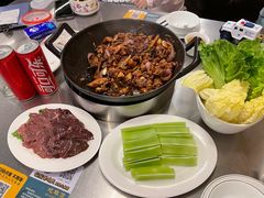 -胡须佬鸡煲四季火锅店(石厦西村直营店)