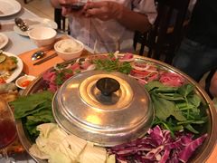 -Lanterns Vietnamese Restaurant