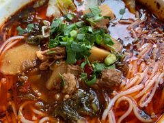 酸菜牛肉米线-TABLE·味西餐厅-成都茂业JW万豪酒店