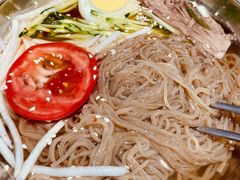 -文成焕·家族韩式餐厅