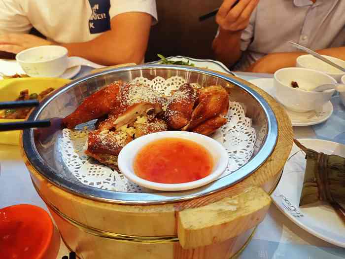 胡桃里音乐酒馆南村万博店