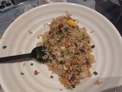 -肥肥虾庄·金牌油焖大虾(杨园滨江时代walk店)