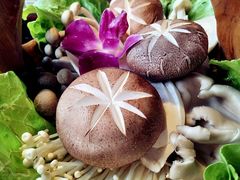 -捞神煲汤火锅(湖滨商业街店)