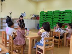 -瑞恩宝感统训练·语言提升·蒙氏托育中心