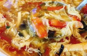 Classic Old-Style Sour and Spicy Soup