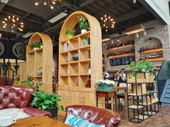 大堂-桉树林A coffee 森林餐厅(三圣乡店)