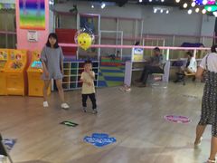-泰州时尚莱迪购物广场(坡子街商业步行街店)