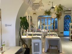 -春树下·树屋花房西餐厅(罍街AS1980店)