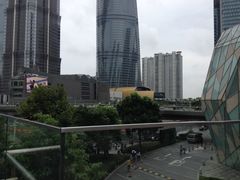 -陆家嘴空中步行连廊