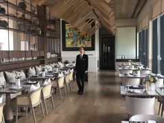 -窗外西餐厅(普罗理想国店)