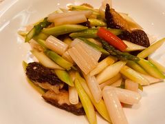 羊肚菌酿虾滑炒藕尖-榕意·川味之美(深业上城店)