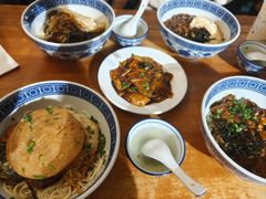 -沪西老弄堂面馆(定西路店)