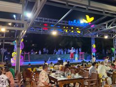 -渔家火锅·海鲜自助餐·演艺(亚龙湾天域酒店)