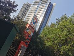 -道达尔加油站
