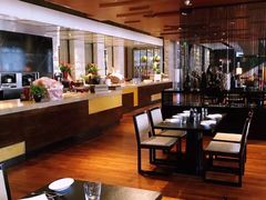 自助取餐区-广州富力君悦大酒店·关系酒廊