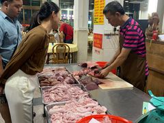 -标记美食新鲜猪杂(兴南大道店)