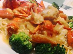 芝士伊面焗虾球-衡山汇·高级粤菜(霄云路店)