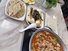 -彭记铁锅肥肠(东四总店)