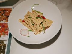 -荷塘秋月·本帮江浙菜(国权路店)