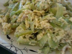 苦瓜炒蛋-油田美食农庄