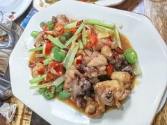 -南雄雄州土菜餐厅(粤北大厦店)