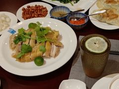 -亚龙湾老厨房·海南家常味