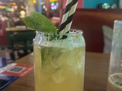 -Famous肥猫墨西哥音乐餐吧(五棵松华熙LIVE店)